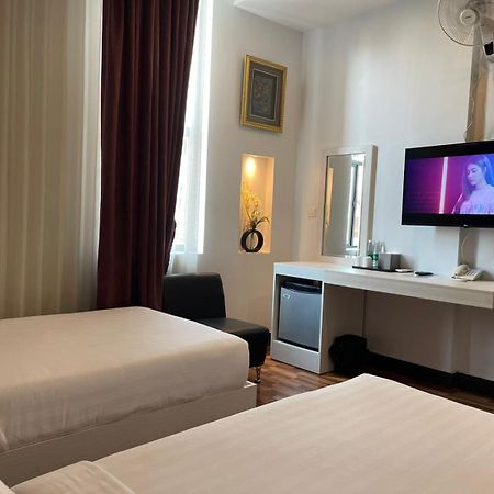 De Hotel Пномпень Экстерьер фото