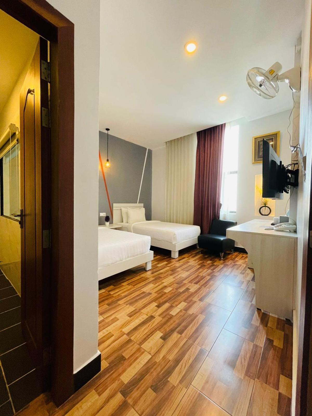 De Hotel Пномпень Экстерьер фото